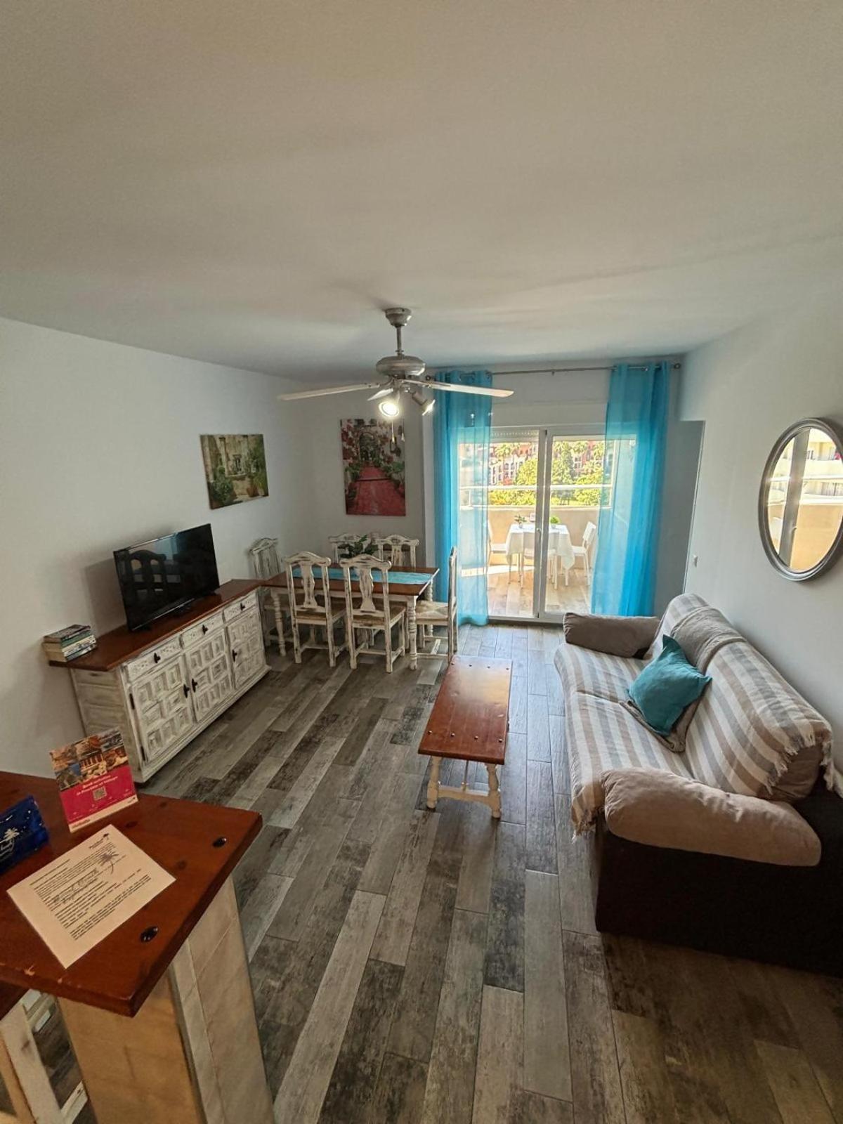 Apartament Benal 907